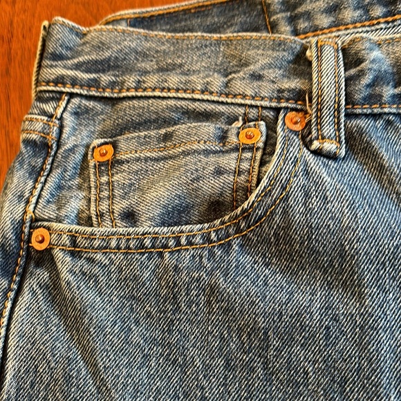 Men’s Levi’s 501 - Picture 8 of 11